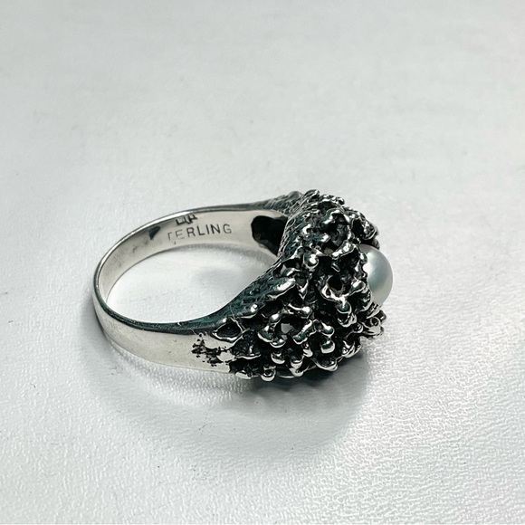 Vintage Pearl Sterling Silver Quality Cast Ring SZ 7 - Picture 4 of 8